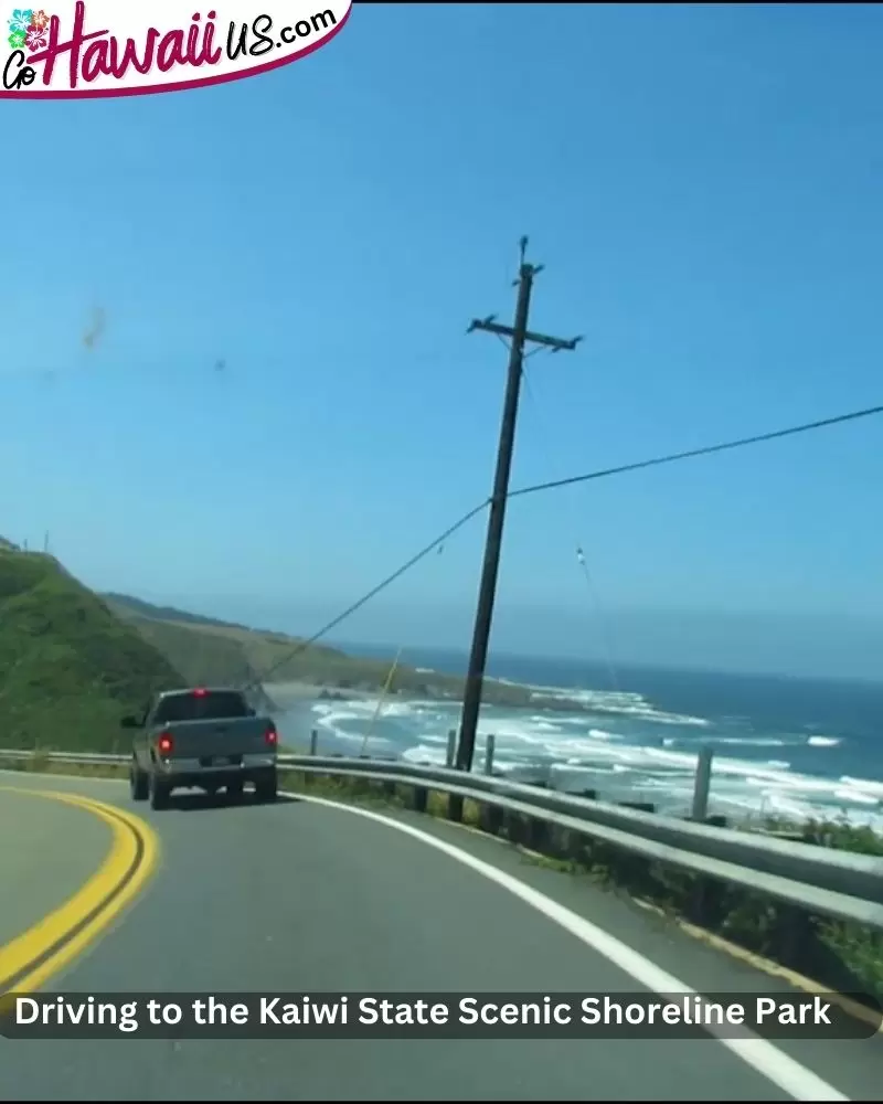 Driving to the Kaiwi State Scenic Shoreline Park