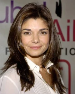 Laura San Giacomo